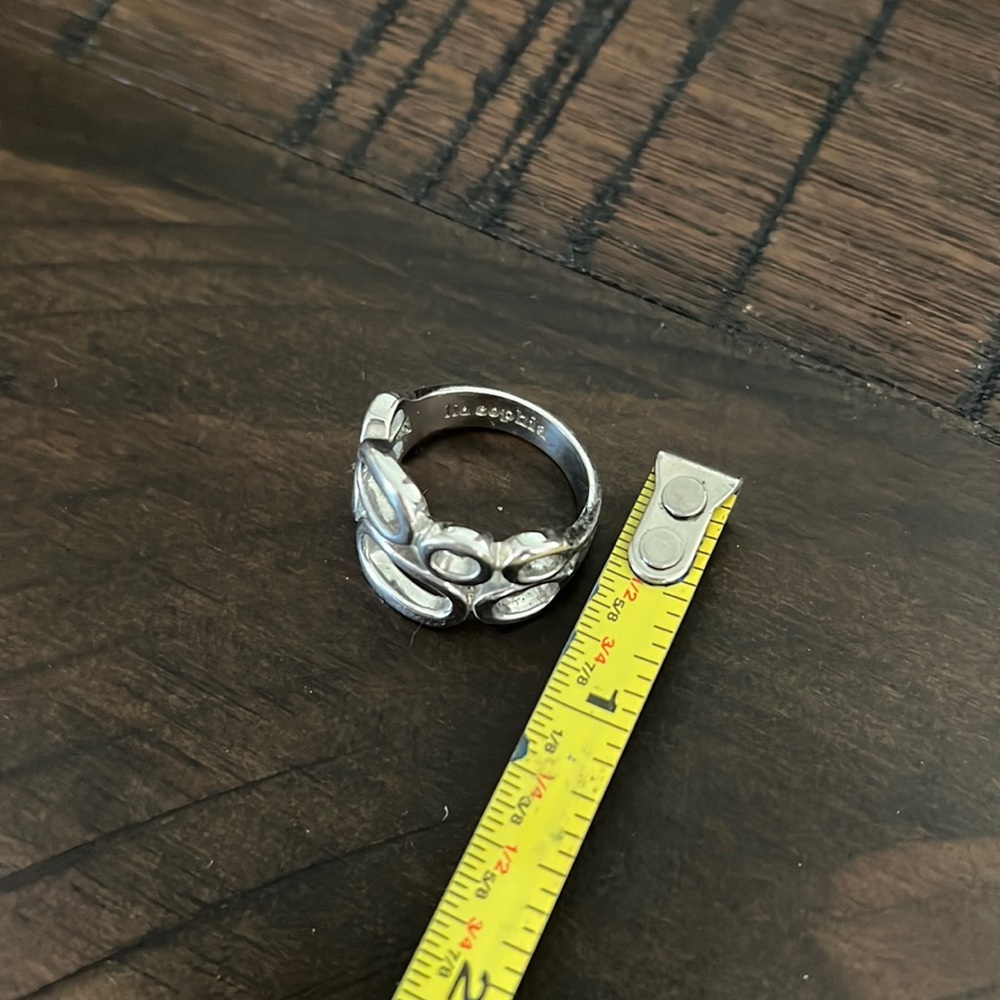 Lia Sophia Ring size 7